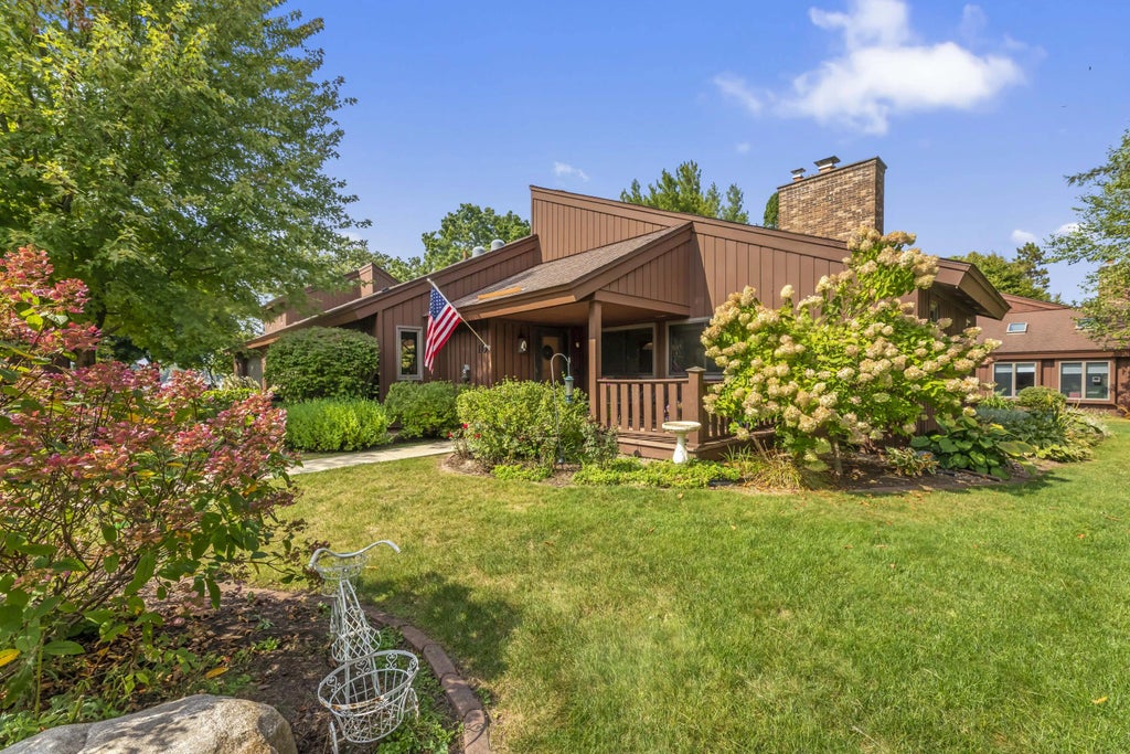 W315n7677 Highway 83 - 10, Merton