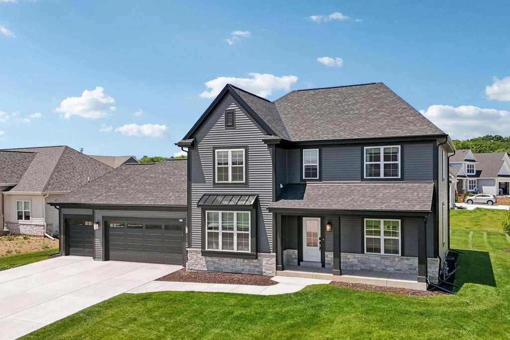 779 Kohlwey Dr Lt28, Grafton