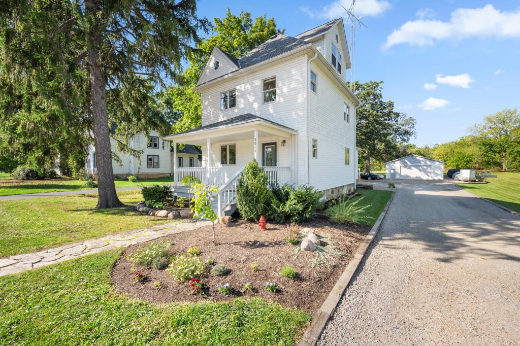 8018 200th Ave, Bristol