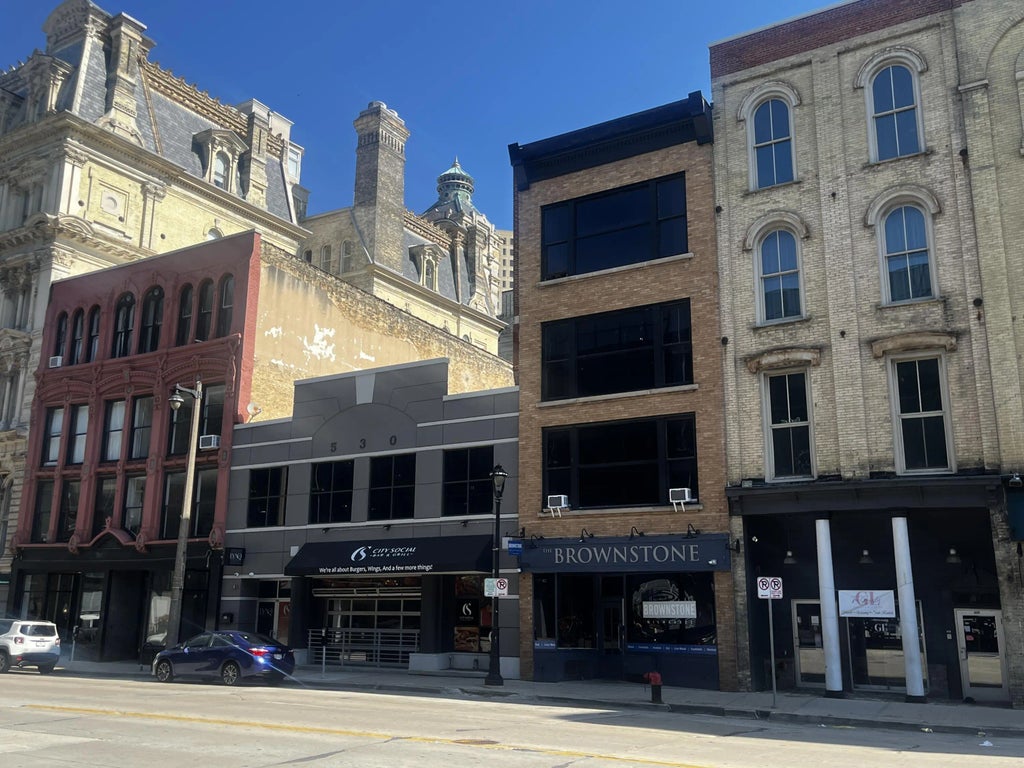 530 N Water St, Milwaukee