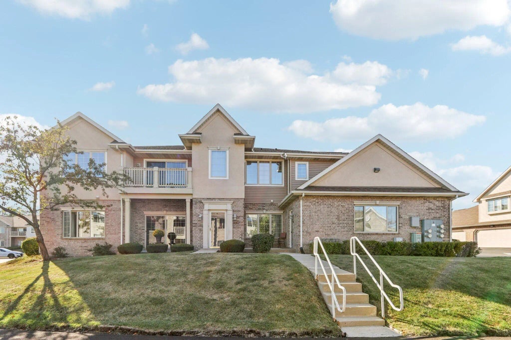 3305 55th Ct, Kenosha