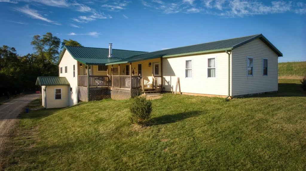 17155 County Highway F -, Sheldon