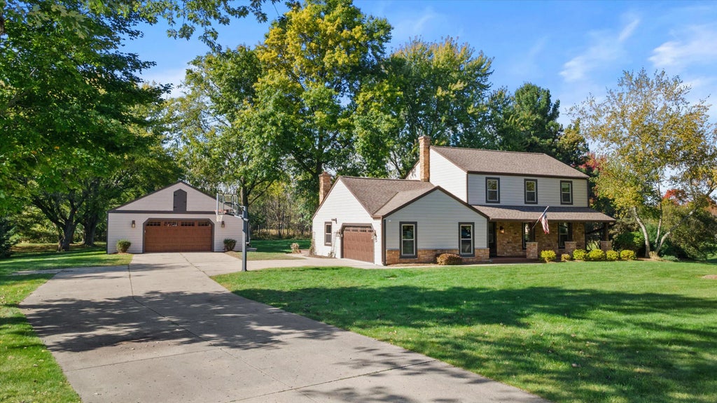 W288n7703 Appaloosa Ln, Merton