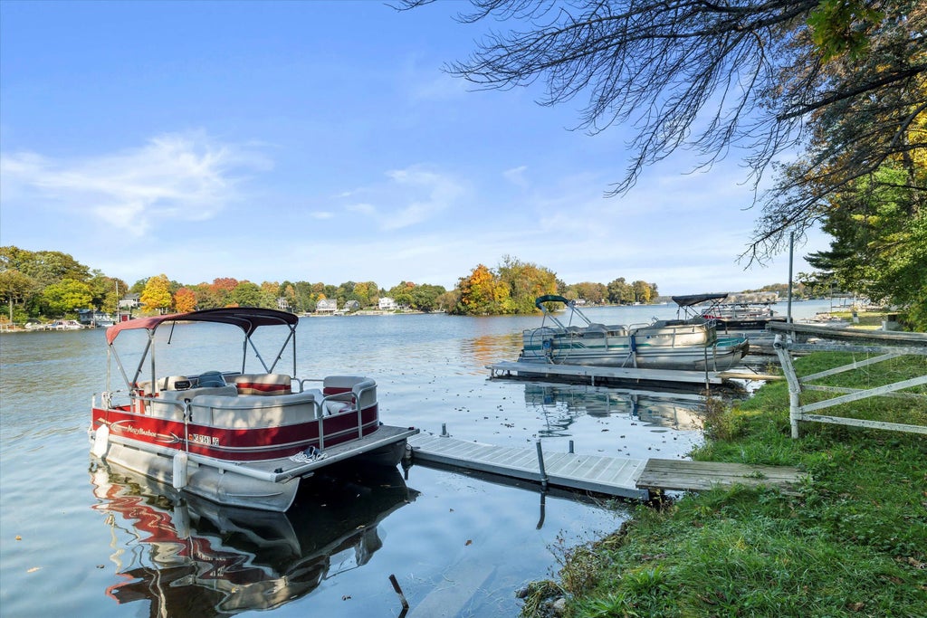 Lt41 Road B -, Oconomowoc