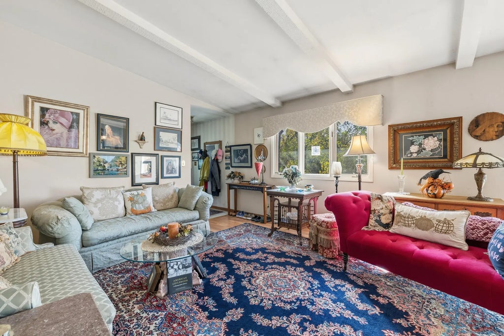 17849 Nassau Dr Bldg Ec2, Brookfield