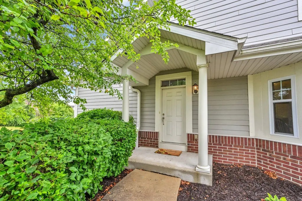 12252 W Jefferson Ter, Franklin