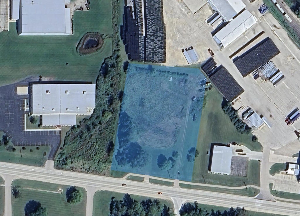 1060 W Lake St, Horicon