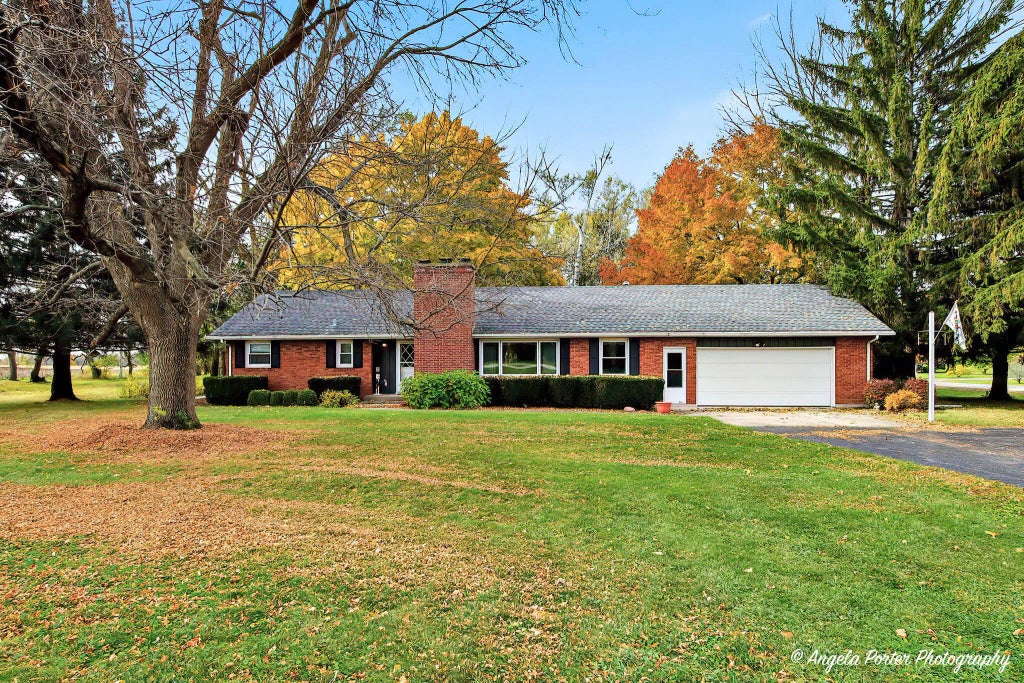 N613 County Road U -, Bloomfield