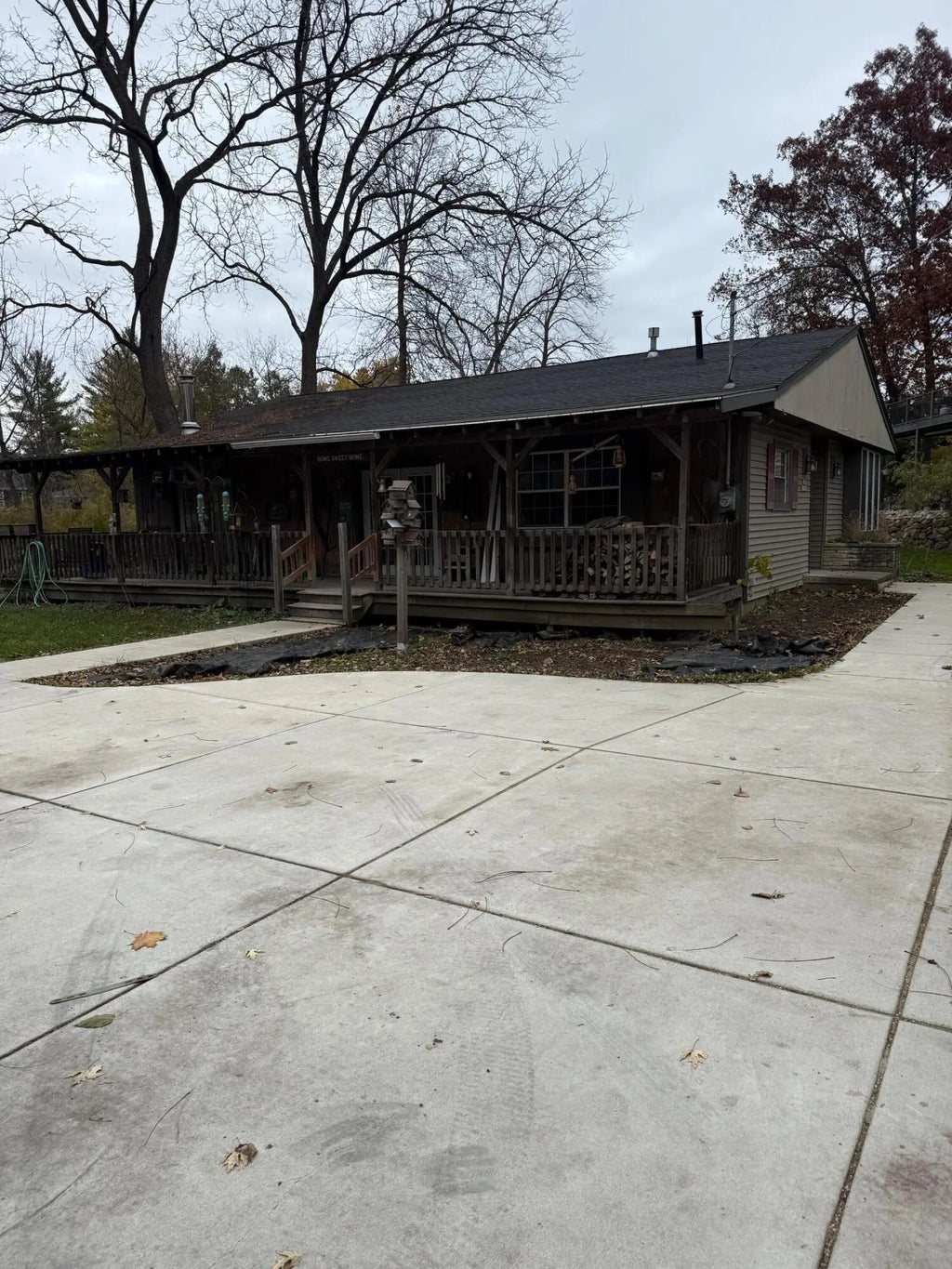 S65w18422 Ruby Dr, Muskego