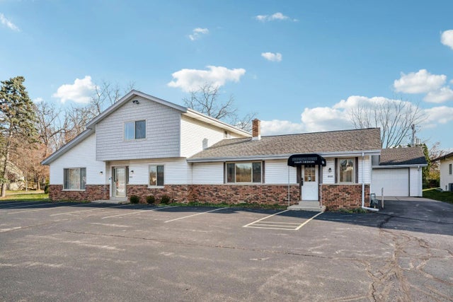 4646 S 124th St, Greenfield