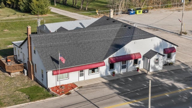 N8240 County Road E -, Ixonia