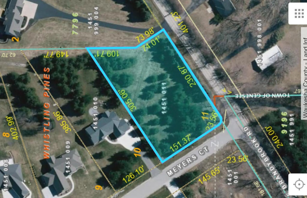 902 Meyers Ct, Wales