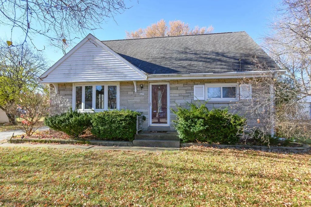 8635 N 53rd St, Brown Deer