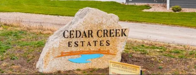 2474 Boulder Dr, Slinger