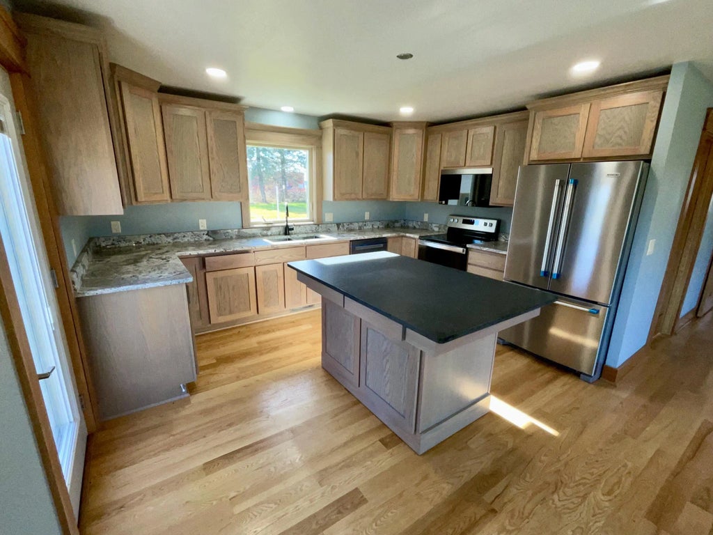 W1415 County Road Mm -, Mosel