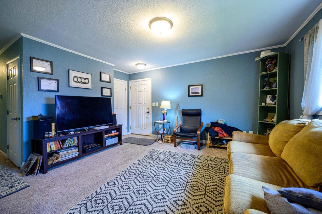 420 Racine St 109, Waterford