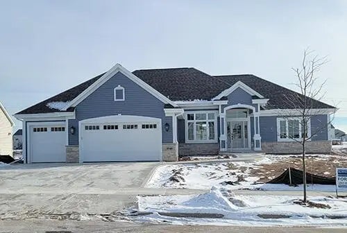 1940 N Creek Dr Lt111, Grafton