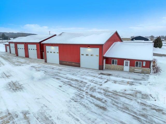 W4562 Lakepark Dr, Taycheedah