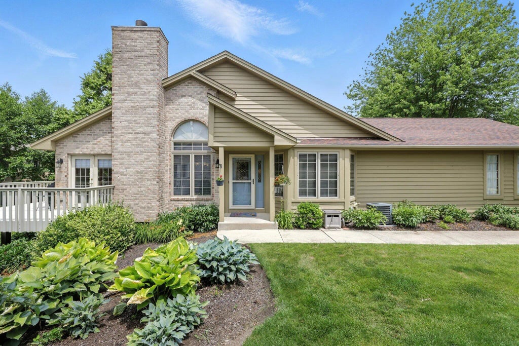 4011 Prairie Village Dr 106, Pleasant Prairie