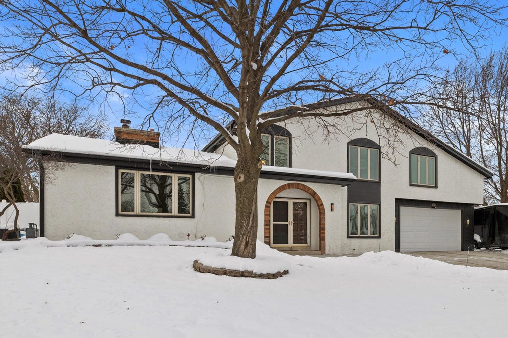 8100 W Imperial Dr, Franklin