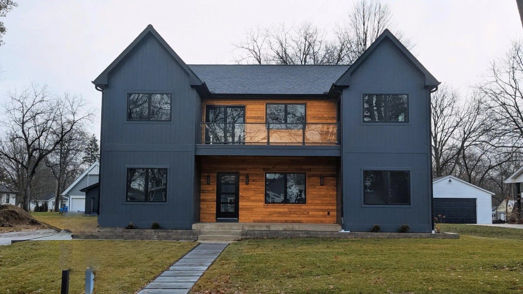 19 Cedar Point Dr, Williams Bay