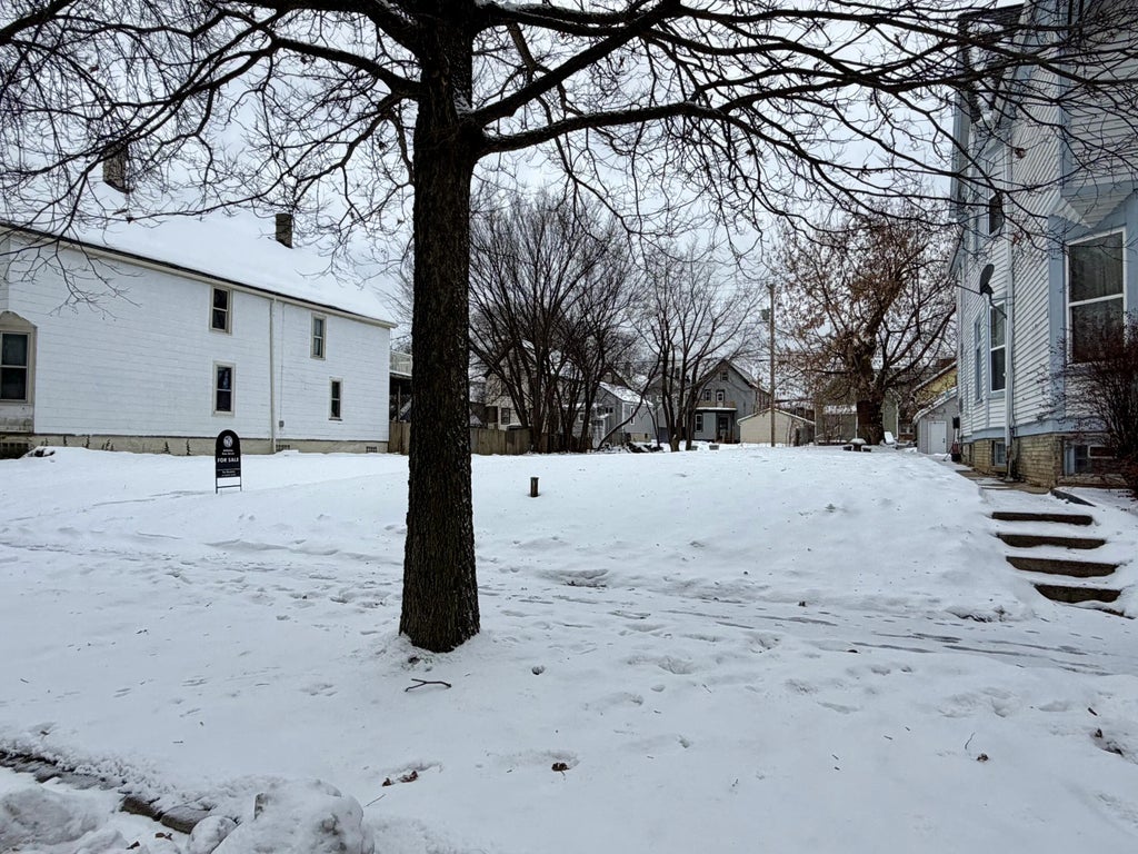 2127 N 1st St, Milwaukee