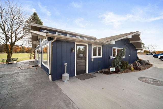 N2019 N River Rd, Auburn