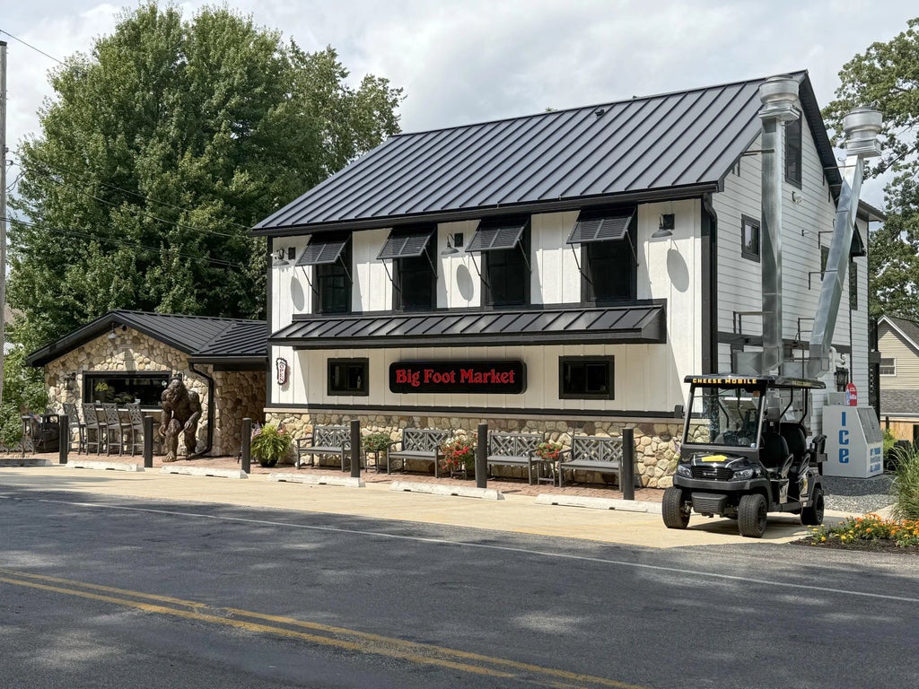 W4724 S Lakeshore Dr, Linn