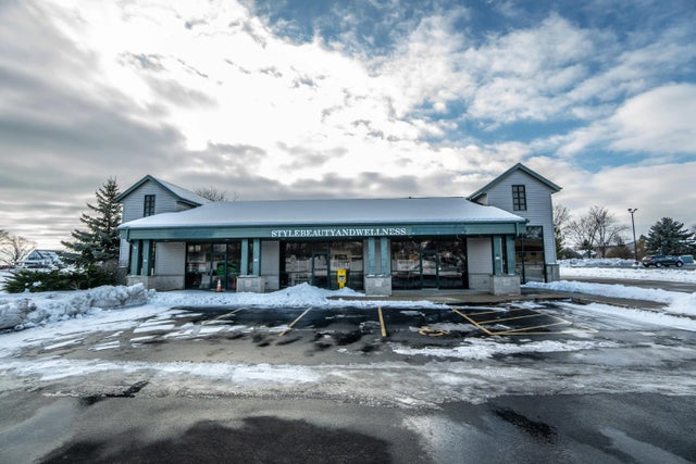 119 Main St 129 & 139, Belgium