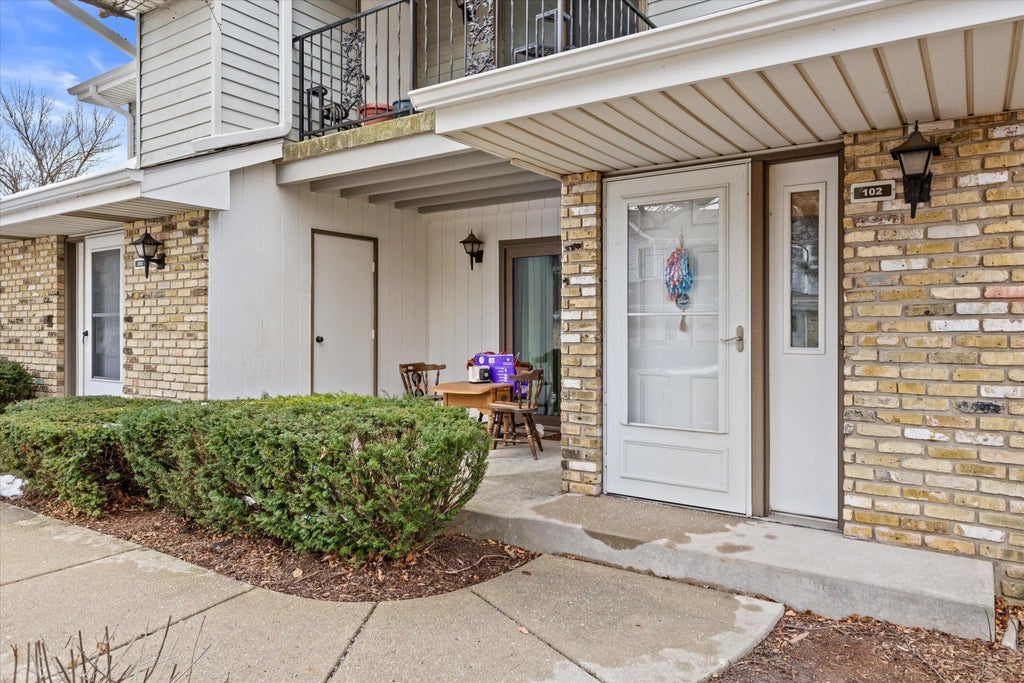 1430 Phesant Run Dr 102, Racine