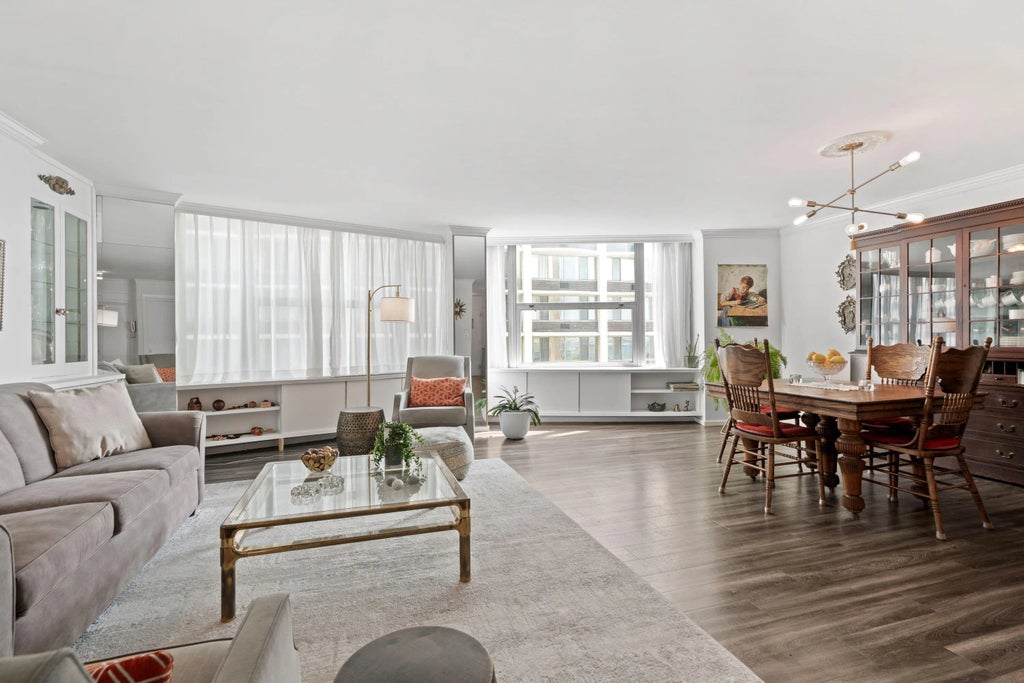 1610 N Prospect Ave 704, Milwaukee