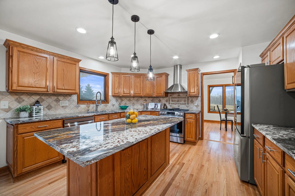 3504 Canada Goose Xing, Racine