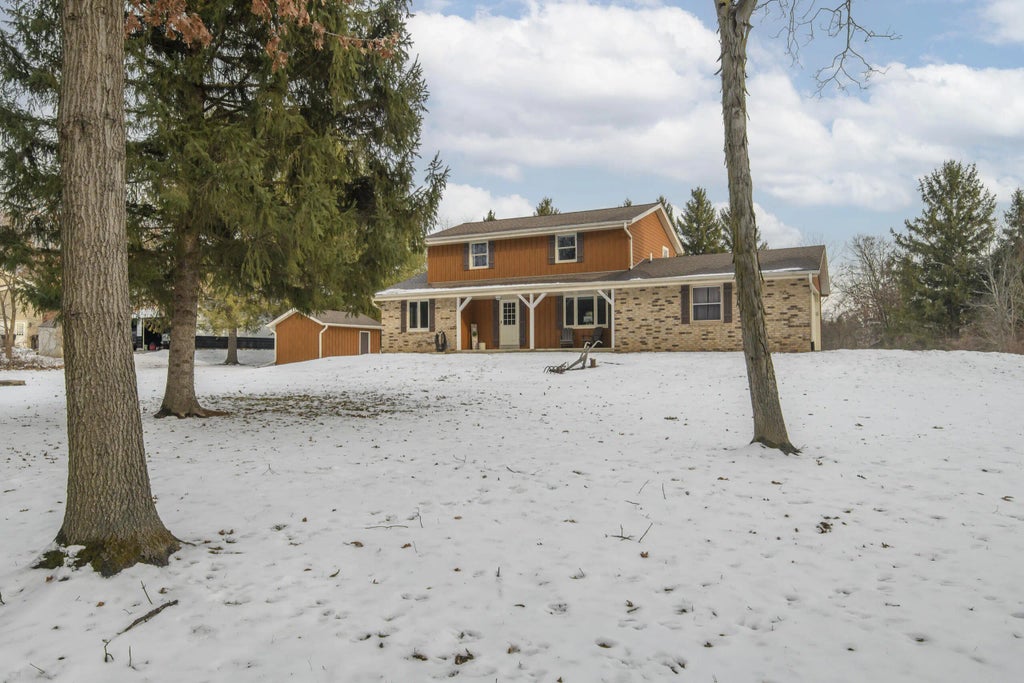 S36w28308 Quail Run, Genesee