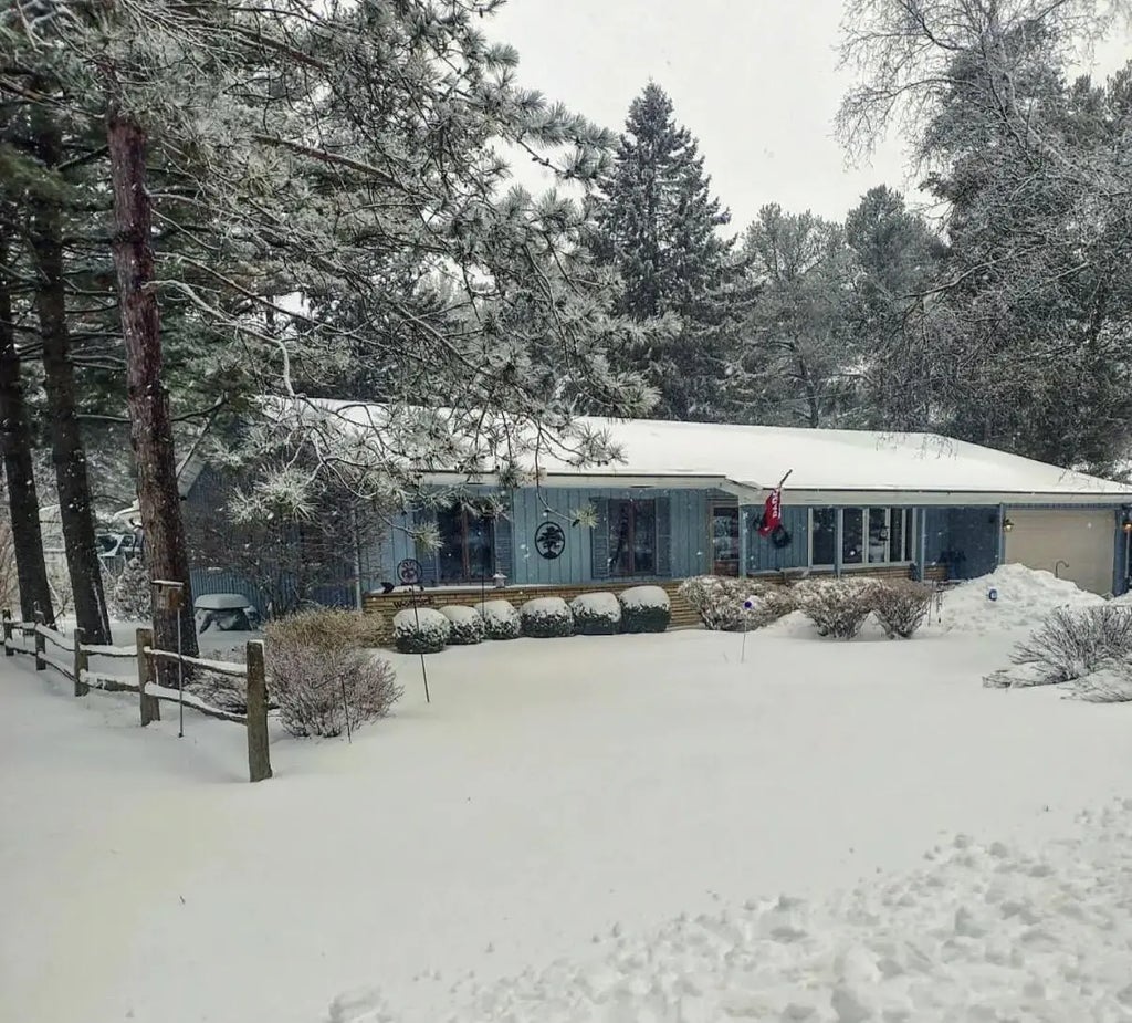 5010 S 8th St, Wilson