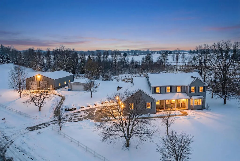 1717 Ernst Dr, Hartford