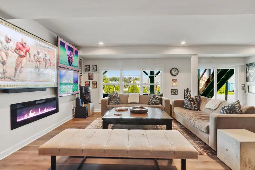 565 N Boulder Ridge Dr, Lake Geneva