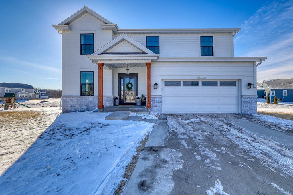 N56w24205 Simona Ct, Sussex