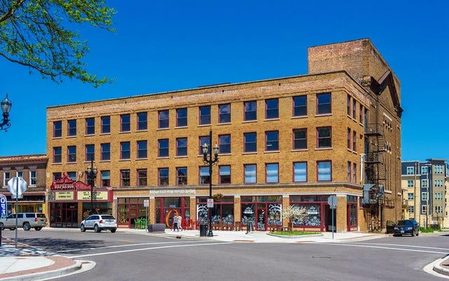 5819 6th Ave, Kenosha