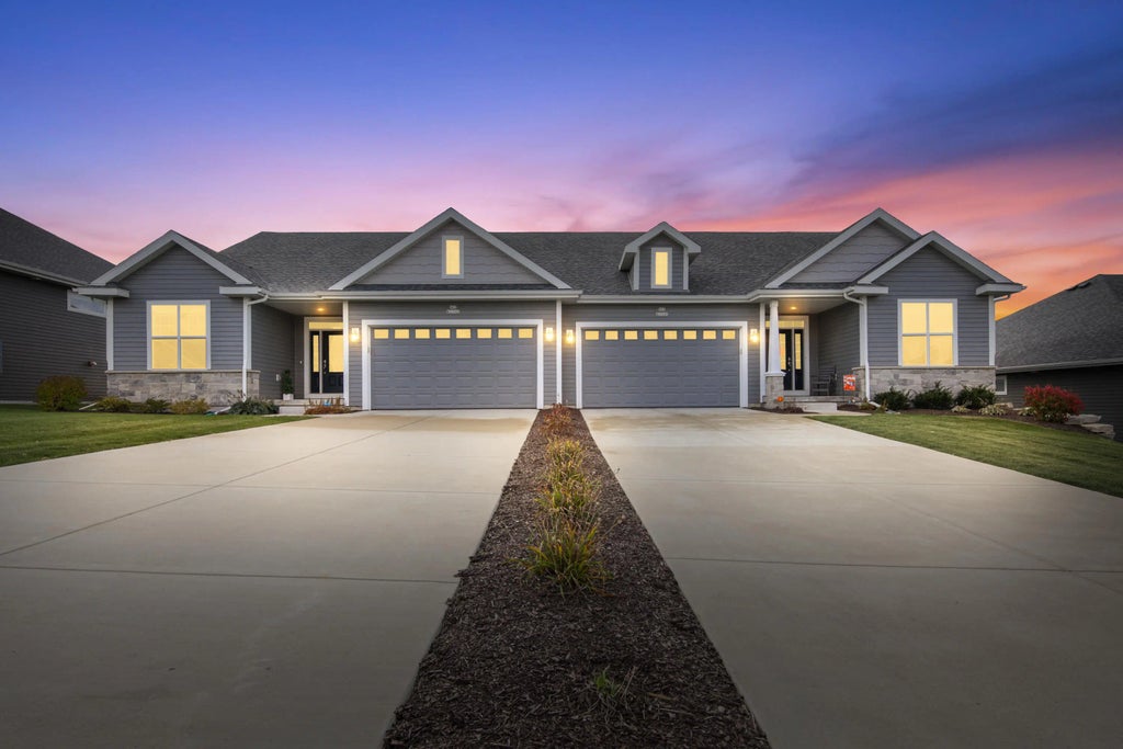 N62w21743 Augusta Pkwy, Menomonee Falls