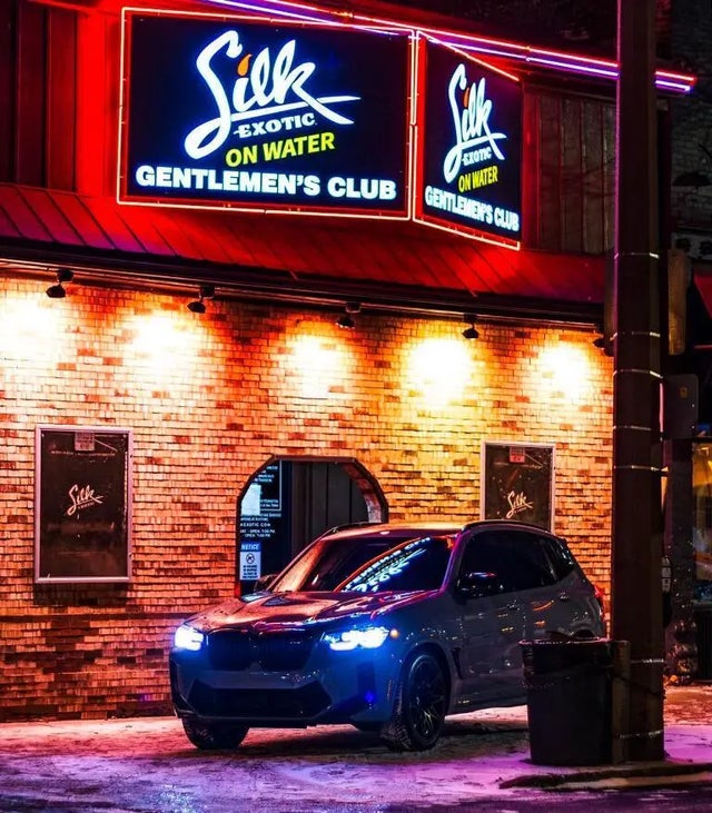 144 E Juneau Ave, Milwaukee