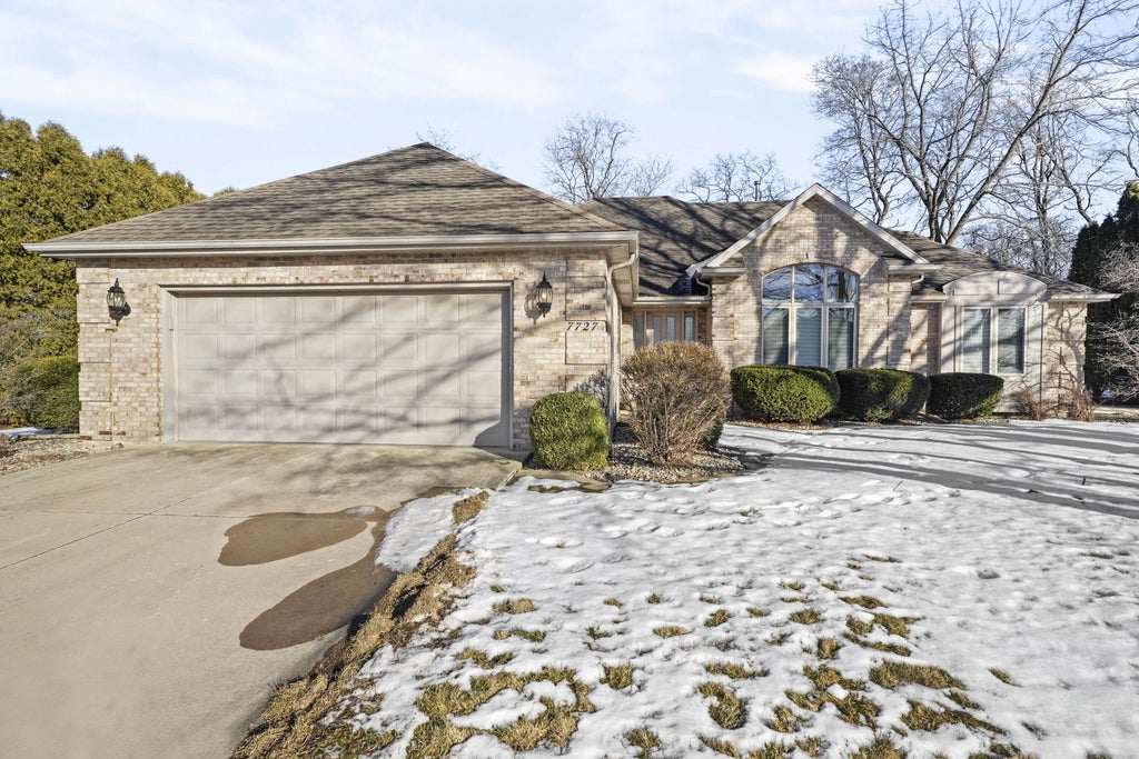 7727 55th Ave, Pleasant Prairie