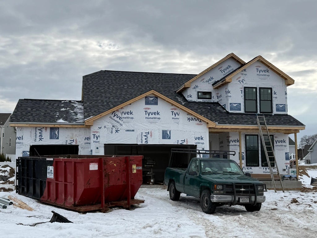 1499 Patton Dr, Hartford