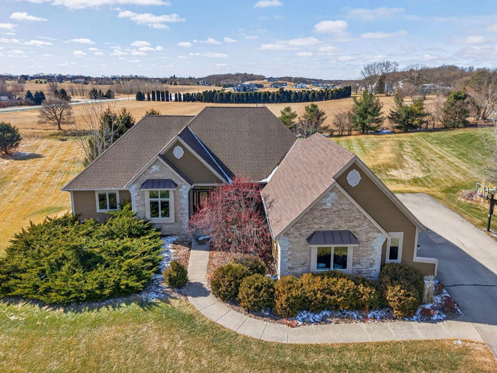 N60w27257 Trappers Run, Merton