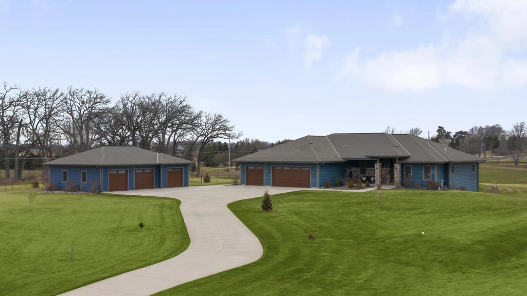 3420 Britton Rdg, Norway