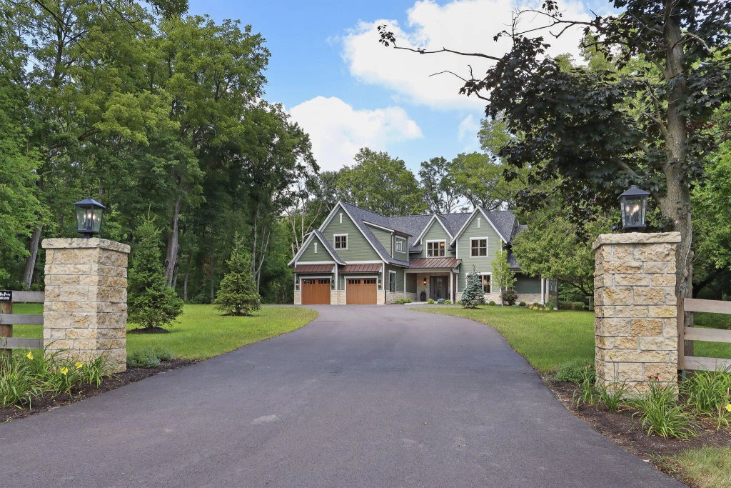 W3650 Snake Rd, Linn