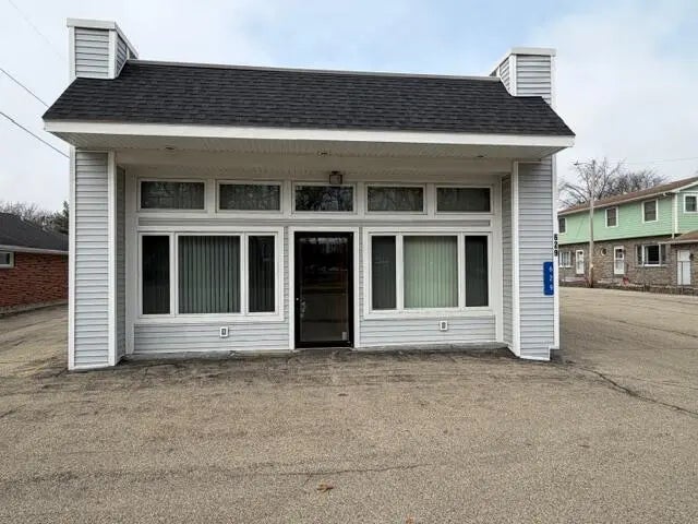 629 Cogswell Dr, Salem Lakes