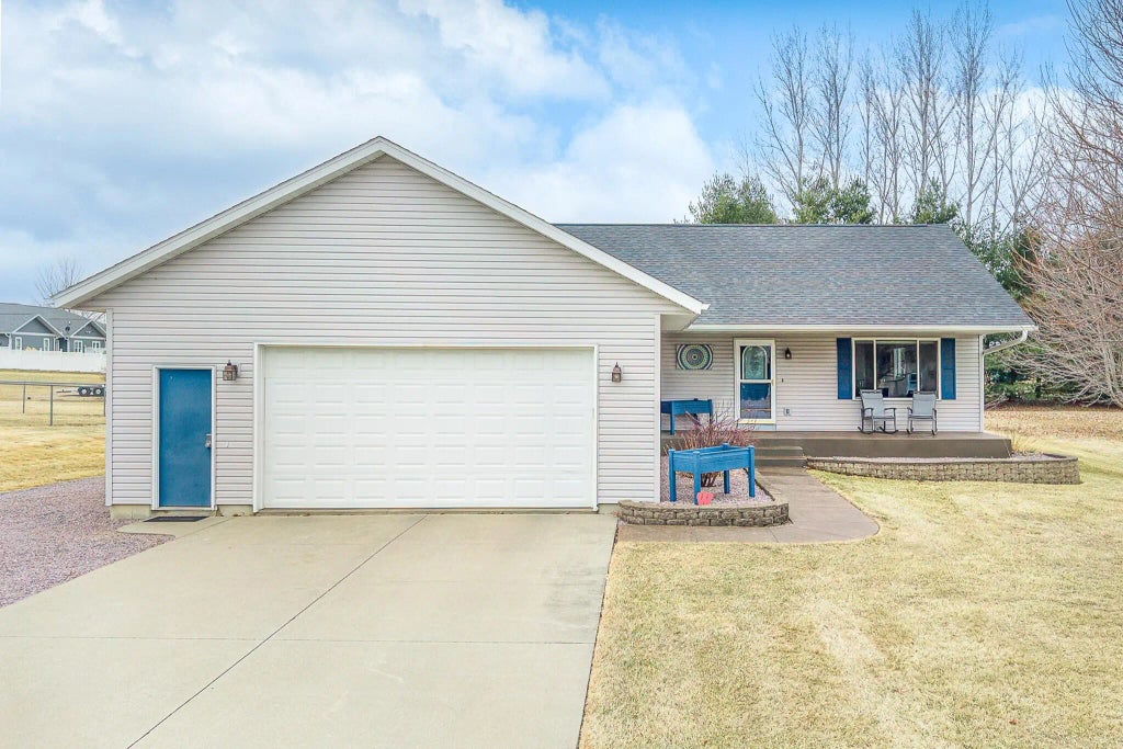 518 Midway Dr, Reedsburg