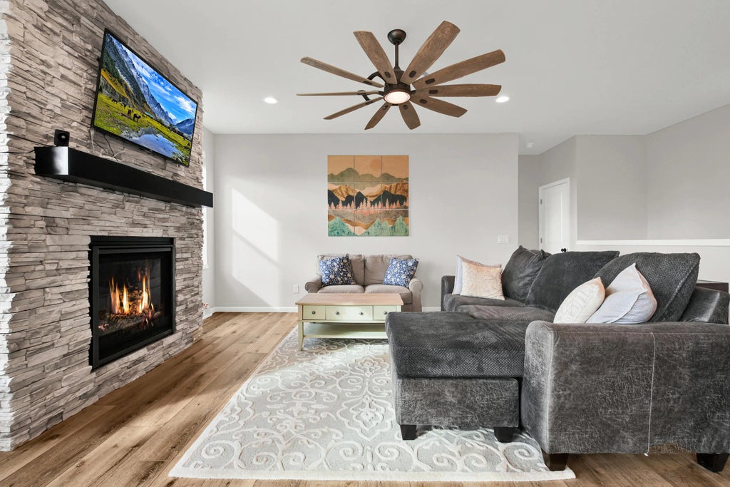 N62w21743 Augusta Pkwy, Menomonee Falls