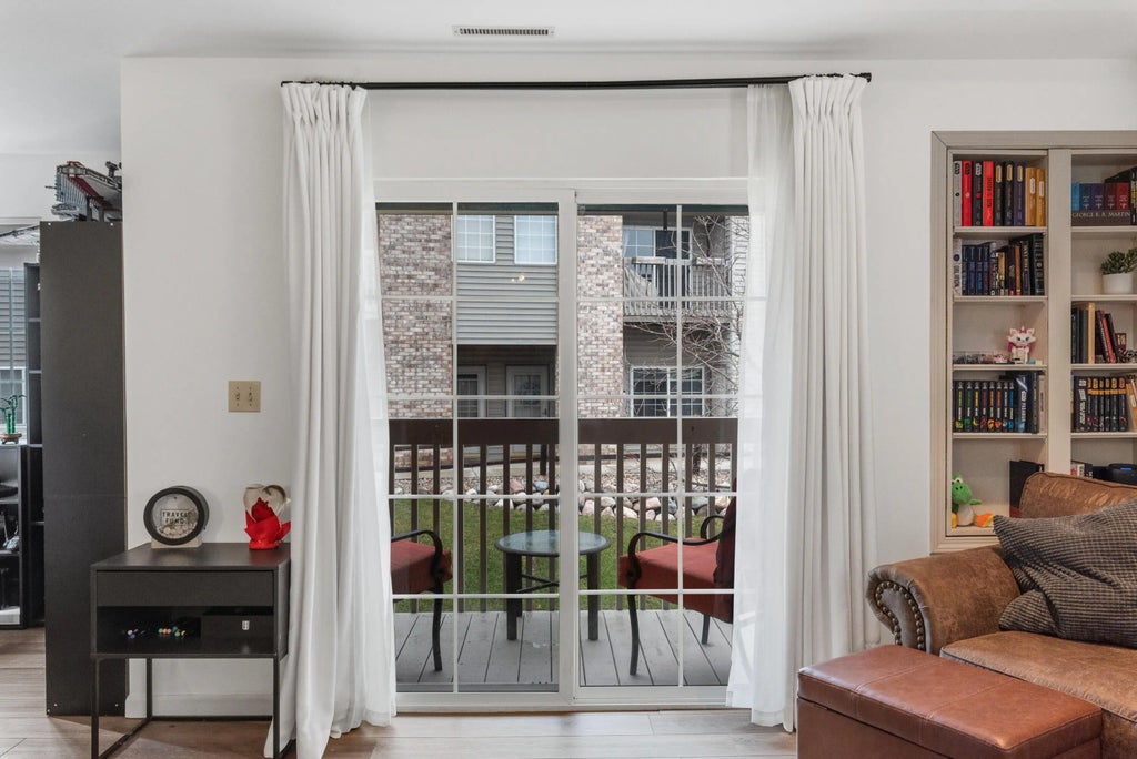 W169s7647 Gregory Dr C, Muskego