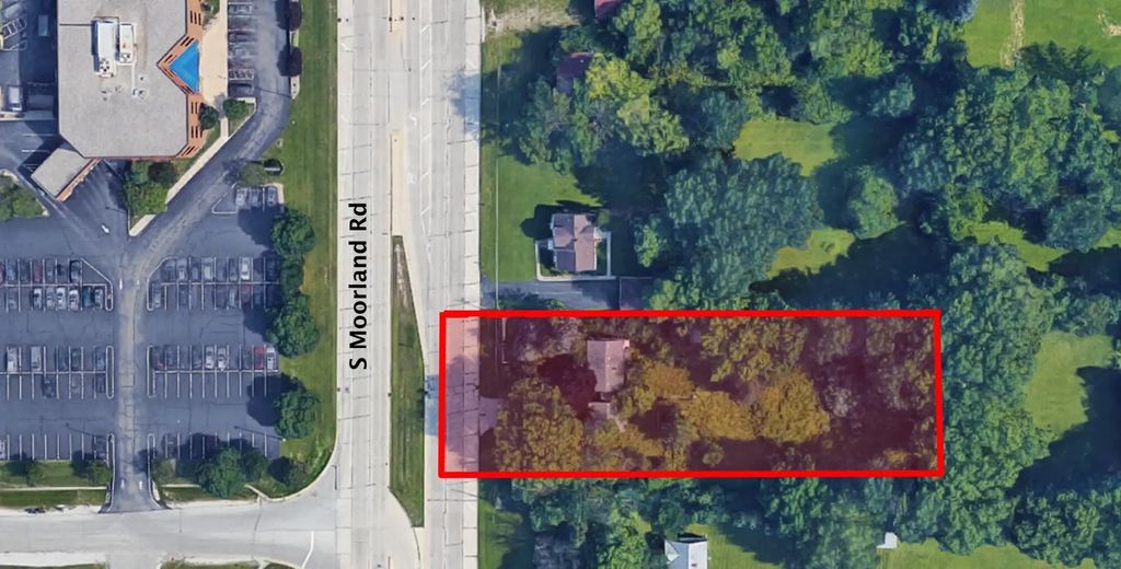 2800 S Moorland Rd, New Berlin